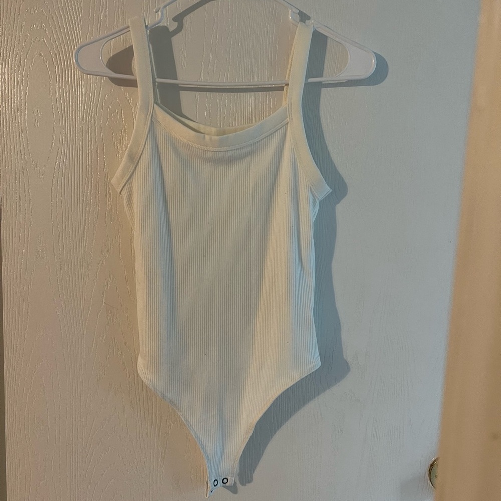 American Eagle scoop neck bodysuit